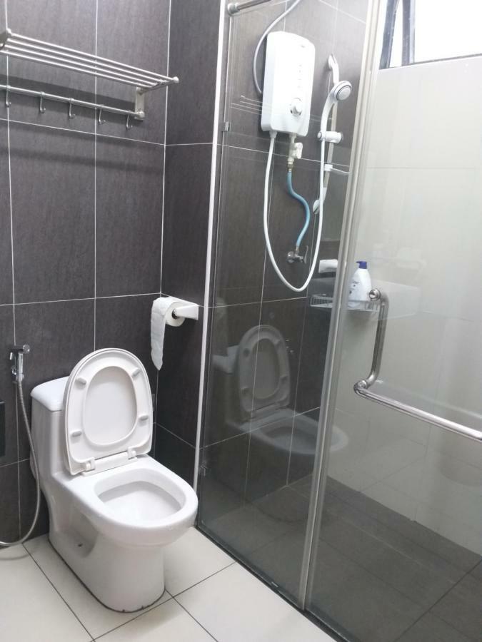 Apartment Kempas Indah @ The Secret Garden *